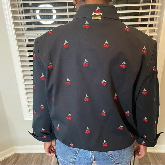 ST. JOHN SPORT 1990s Vintage So Cherry Print Side Tie Black Zip Up Denim Jacket - Picture 4 of 14
